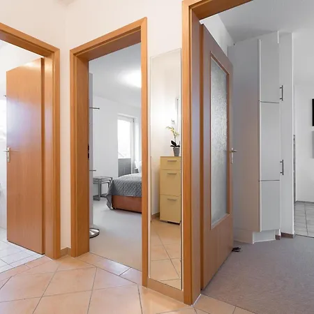 Kaiserhof 18-20 Franz Apartamento